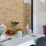 1 Bedroom Gorgeous In Krk Appartamento