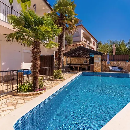 1 Bedroom Gorgeous In Krk