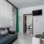 1 Bedroom Gorgeous In Krk Krk Town