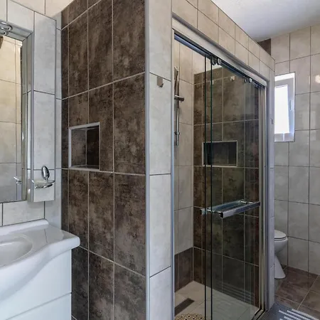 Daire 1 Bedroom Gorgeous In Krk